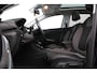 Opel Grandland X 1.2 Turbo Business Executive/ D-Riem verv: 55.000 KM!/ Automaat!/ Trekhaak/ 18'' LMV/ Panorama-Dak/ Elek. Kofferklep/ Apple + Android/ Dode-Hoek DET./ Extra getint glas/ Chroom/ Adaptive Cruise.