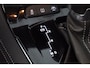 Opel Grandland X 1.2 Turbo Business Executive/ D-Riem verv: 55.000 KM!/ Automaat!/ Trekhaak/ 18'' LMV/ Panorama-Dak/ Elek. Kofferklep/ Apple + Android/ Dode-Hoek DET./ Extra getint glas/ Chroom/ Adaptive Cruise.