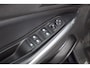 Opel Grandland X 1.2 Turbo Business Executive/ D-Riem verv: 55.000 KM!/ Automaat!/ Trekhaak/ 18'' LMV/ Panorama-Dak/ Elek. Kofferklep/ Apple + Android/ Dode-Hoek DET./ Extra getint glas/ Chroom/ Adaptive Cruise.