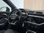 Audi Q3 35 TFSI S Line Pro Line S - Panoramadak - 19 INCH - Stoelverwarming - Sfeerverlichting