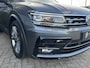 Volkswagen Tiguan 1.5 TSI 150pk DSG / Aut. R-Line Panoramadak Trekhaak CarPlay 19" 95dkm!!