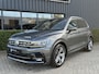 Volkswagen Tiguan 1.5 TSI 150pk DSG / Aut. R-Line Panoramadak Trekhaak CarPlay 19" 95dkm!!