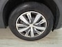 Peugeot 2008 1.2 Active 2jr APK trekhaak LED