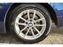 BMW 3-Serie 320i M Line 170pk | Audio-navigatie full map | Bi-xenon koplampen | Cruise control | Electronic climate control | Lichtmetalen velgen 17" | Parkeersensor achter | Voorstoelen verwarmd | Zeer nette auto!