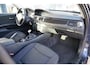 BMW 3-Serie 320i M Line 170pk | Audio-navigatie full map | Bi-xenon koplampen | Cruise control | Electronic climate control | Lichtmetalen velgen 17" | Parkeersensor achter | Voorstoelen verwarmd | Zeer nette auto!