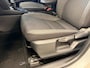 Toyota Yaris Cross 1.5 HYBRID DYNAMIC BITONE SILVERLINE GARANTIE 2035 NAVIGATIE . STUUR EN STOEL VERWARMING . ADAPTIEVE CRUICE CONTROL .