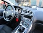 Peugeot 3008 1.6i Allure clima navi cam pano nieuwstaat 2014
