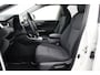 Toyota RAV4 2.5 Hybrid First Edition | Trekhaak | Apple Carplay / Android Auto | Adaptive Cruise | Parkeersensoren achter | Camera | Clima | 18 inch | Rijstrooksensor | Bluetooth