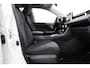Toyota RAV4 2.5 Hybrid First Edition | Trekhaak | Apple Carplay / Android Auto | Adaptive Cruise | Parkeersensoren achter | Camera | Clima | 18 inch | Rijstrooksensor | Bluetooth