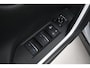 Toyota RAV4 2.5 Plug-in Hybrid AWD Style | Panoramadak | Trekhaak | Dodehoek detectie | Head-up display | 360 camera | BearLock | Navigatie | Apple Carplay / Android Auto | Stoel-/stuurverwarming | Digitale binnenspiegel | Adaptive Cruise | Keyless | 18 inch
