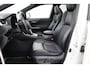 Toyota RAV4 2.5 Hybrid AWD Bi-Tone | Panoramadak | Trekhaak (1.650 KG) | Leder | Navigatie | Stoelverwarming | 360 camera | Apple Carplay / Android Auto | 18 inch