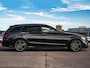 Mercedes-Benz C-klasse Estate 300 e AMG Night Edition | Trekhaak | 360 Camera | Digital Cockpit | Multibeam LED | Apple CarPlay/Android Auto | 18" | Dealeronderhouden