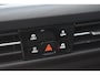 Volkswagen Golf 1.5 eTSI R-Line Pano Massage Camera Trekhaak 19"