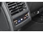Volkswagen Golf 1.5 eTSI R-Line Pano Massage Camera Trekhaak 19"