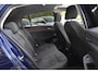 Volkswagen Golf 1.5 eTSI R-Line Pano Massage Camera Trekhaak 19"