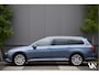 Volkswagen Passat Variant 1.4 TSI ACT Highline | DSG | Trekhaak | Massage | Elektr. Stoelen met Verwarming | Adaptive Cruise | 360 Cam. | Virtual Dash | 2e Eig. Volledig. O.H.