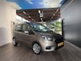 Ford Tourneo Courier 1.0 Titanium/ Nieuwe motor en koppeling. hele mooie auto.