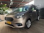 Ford Tourneo Courier 1.0 Titanium/ Nieuwe motor en koppeling. hele mooie auto.