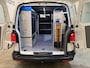 Volkswagen Transporter 2.0 TDI L1H1 150 PK Servicebus / Sortimo Inrichting / Euro 6 / 220V. / Airco / CarPlay / Camera / Cruise Control / Trekhaak / 3-Zits /