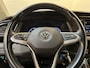 Volkswagen Transporter 2.0 TDI L1H1 150 PK Servicebus / Sortimo Inrichting / Euro 6 / 220V. / Airco / CarPlay / Camera / Cruise Control / Trekhaak / 3-Zits /