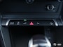 Audi Q3 Sportback 45 TFSI e S Edition / VERW STOELEN / APPLE CARPLAY / EL KLEP / PDC V. & A. / FULL LED / 18"
