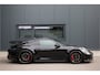Porsche 911 4.0 GT3 Clubsport | 918 Carbon Seats | Lift | PDLS+ | PPF | Sportuitlaat | Dealer O.H | Camera | 510PK | Sportchrono | Camera | Alcantara | Sfeerverlichting | Achterasbesturing | Carbon Dak | Apple & Android Carplay | 21" | Privacy Glas + Isolatie | Brandstoftank 90L | PTV Plus | Verkeerstekenherkenning |