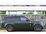 Land Rover Range Rover 3.0 P550e SV Mat British Racing Green|23" inch SV