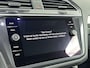 Volkswagen Tiguan 1.5 TSI ACT Highline Business R Trekhaak | Stoelverwarming | Adaptive Cruise Control | Parkeersensoren Voor en Achter | Achteruitrijcamera