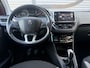 Peugeot 208 1.2 PureTech Allure Pano|Clima|Cruise|Stoelverwarming|APK tot 02-2027