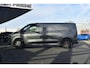 Ford E-Transit Custom 340 L2H1 Limited 65 kWh | Climate Control | Cruise Control | Trekhaak | Achteruitrijcamera | Stoel- en Voorruitverwarming | Apple Carplay/ Android Auto |