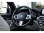BMW 5-Serie Sedan 530i Aut. High Executive | M Sportpakket | Panoramadak | 20" LM Velgen | Head-Up Display | Trekhaak | Driving Assistant Plus | Individual Leder | HIFI Sound | M Sport Remsysteem |