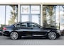 BMW 5-Serie Sedan 530i Aut. High Executive | M Sportpakket | Panoramadak | 20" LM Velgen | Head-Up Display | Trekhaak | Driving Assistant Plus | Individual Leder | HIFI Sound | M Sport Remsysteem |