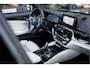 BMW 5-Serie Sedan 530i Aut. High Executive | M Sportpakket | Panoramadak | 20" LM Velgen | Head-Up Display | Trekhaak | Driving Assistant Plus | Individual Leder | HIFI Sound | M Sport Remsysteem |