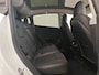 Tesla Model Y Long Range AWD 75 kWh Trekhaak SOH 89% DEALER OND 1 EIG