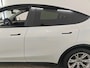 Tesla Model Y Long Range AWD 75 kWh Trekhaak SOH 89% DEALER OND 1 EIG