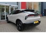 Alfa Romeo Junior 1.2 145PK AUTOMAAT Hybrid IBRIDA TI | TECHNO PACK: (LED MATRIX KOPLAMPEN, DRAADLOZE TELEFOONLADER, DODEHOEK DETECTIE, PARKEERSENSOREN VOOR ACHTER EN ZIJKANT, NAVIGATIE, ELEKTRISCH BEDIENBARE ACHTERKLEP, KEYLESS ENTRY, ADAPTIVE CRUISE CONTROL, ACHTERUITRIJ CAMERA) | PACK TI: (ELEKTRISCH BEDIENBARE BESTUUDERSSTOEL, VERKEERSBORDEN WEERGAVE, GETINTE ACHTERRUITEN, SFEER VERLICHTING, GLANZEND ZWARTE BODYKIT, 10,25" TOUCHSCREEN, LEDEREN STUURWIEL, VERSTELBARE KOFFERVLOER OP 3 NIVEAUS) | 18" LICHTMETALEN VELGEN "FORI" | DRAADLOZE APPLE CARPLAY/ANDROID AUTO | MASSAGE FUNCTIE OP DE BESTUURDERSSTOEL | STOEL VERWARMING | VOORRUIT VERWARMING |