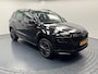 Skoda Karoq 1.5 TSi DSG Sportline Navigatie-Trekhaak-Adapt.Cr.contr-Clima-Camera-Carplay-Stoel/Stuurverwarming-Parkeersensoren-Lm18''velgen