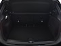 Mercedes-Benz B-klasse 250 e Business Solution AMG | Trekhaak | Panoramadak | Alarm | Sfeerverlichting | Keyless Go | CarPay | Steolverwarming | Inclusief 24 maanden Mercedes-Benz Certified garantie voor Europa.