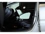 Volvo XC60 T6 Plug-in hybrid AWD Plus Black Edition | Luchtvering | Semi-Electrische wegklapbare trekhaak | Verwarmbare voorstoelen, achterbank en stuurwiel | Premium audio by Harman Kardon | Apple carplay/Android auto | Keyless | Google Infotainment |