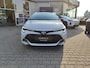 Toyota Corolla Touring Sports Hybrid 140 DYNAMIC STOEL/STUURVERW PARK-SENSOREN NAVI APPLE/ANDROID 17'' LM-VELGEN CAMERA AD-CRUISE CLIMA LED KEYLESS