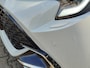 Toyota Corolla Touring Sports Hybrid 140 DYNAMIC STOEL/STUURVERW PARK-SENSOREN NAVI APPLE/ANDROID 17'' LM-VELGEN CAMERA AD-CRUISE CLIMA LED KEYLESS