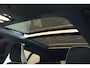 Volvo XC40 Recharge P8 AWD R-Design | Panoramadak | Semi-Electrische Wegklapbare Trekhaak | Harman Kardon Premium Audio | 360° Parkeercamera | Parkeersensoren voor + achter | Stoelverwarming | 20'' Lichtmetalen velgen | Google infotainment |