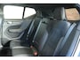 Volvo XC40 Recharge P8 AWD R-Design | Panoramadak | Semi-Electrische Wegklapbare Trekhaak | Harman Kardon Premium Audio | 360° Parkeercamera | Parkeersensoren voor + achter | Stoelverwarming | 20'' Lichtmetalen velgen | Google infotainment |