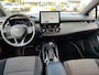Toyota Corolla Touring Sports Hybrid 140 DYNAMIC STOEL/STUURVERW PARK-SENSOREN NAVI APPLE/ANDROID 17'' LM-VELGEN CAMERA AD-CRUISE CLIMA LED KEYLESS