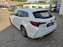 Toyota Corolla Touring Sports Hybrid 140 DYNAMIC STOEL/STUURVERW PARK-SENSOREN NAVI APPLE/ANDROID 17'' LM-VELGEN CAMERA AD-CRUISE CLIMA LED KEYLESS