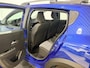 Dacia Sandero Stepway 100PK TCe ECO-G Up&Go | 1e eigenaar | Navi | Camera | Parkeersensoren | Apple CarPlay/Android Auto | Lichtmetalen Velgen | Climate Control | Cruise Control | Armsteun |