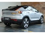 Volvo C40 Recharge Twin Intro Edition 78 kWh | 360° Parkeercamera | Parkeersensoren voor + achter | Panoramadak | Harman Kardon Premium Audio | Electrische bedienbare voorstoelen | 20'' Lichtmetalen velgen |