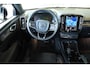 Volvo C40 Recharge Twin Intro Edition 78 kWh | 360° Parkeercamera | Parkeersensoren voor + achter | Panoramadak | Harman Kardon Premium Audio | Electrische bedienbare voorstoelen | 20'' Lichtmetalen velgen |