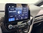 Ford Fiesta 95PK EcoBoost ST-Line | Keyless | Lichtmetalen Velgen | Climate Control | Apple CarPlay/Android Auto | LED Dagrijverlichting | Cruise Control | Armsteun | Elektrische Ramen & Spiegels |