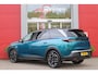Peugeot 5008 1.2 Hybrid 145PK AUTOMAAT GT 7p | PANORAMISCH SCHUIFDAK PACK | 360° VISION & DRIVE ASSIST PLUS PACK: (360° CAMERA, BUITENSPIEGELS MET KANTELFUNCTIE, DRIVE ASSIST 2.0, DRAADLOZE TELEFOONLADER, ANTIDIEFSTALALARM) | BEKLEDING ALCANTARA/KUNSTLEDER | SEAT PACK COMFORT: (AGR BESTUUDERSSTOEL EN PASSAGIERSSTOEL ELEKTRISCH VERSTELBAAR MET MASSAGE FUNCTIE, BESTUUDERSSTOEL MET GEHEUGENFUNCTIE, BUITENSTE ZITPLAATSEN ACHTERBANK VERWARMBAAR) | GLANZEND ZWARTE DAKRAILS | BLUE OBSESSION | 19" LICHTMETALEN VELGEN "BREDA" | DRAADLOZE TELEFOONLADER | APPLE CARPLAY/ANDROID AUTO DRAADLOOS | LED MATRIX KOPLAMPEN | EXTRA GETINTE ACHTERRUITEN | 7-PERSOONS | 3-ZONE CLIMATE CONTROL | NAVIGATIE | VERWARMBAAR SUURWIEL | STOEL VERWARMING | ZWARTE HEMEL BEKLEDING | SFEER VERLICHTING | 21" ZWEVEND HD SCHERM | ELEKTRISCH BEDIENBARE ACHTERKLEP | HIGH BEAM ASSIST (ADAPTIEVE GROOTLICHTASSISTENT |